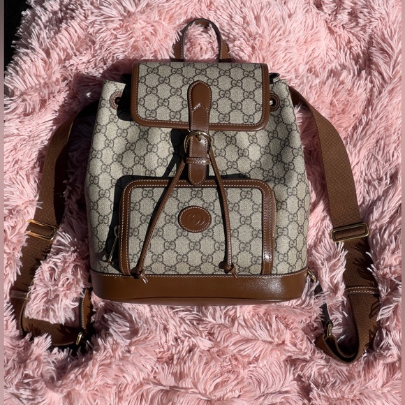 Gucci GG Supreme Canvas Backpack - Picture 5 of 5